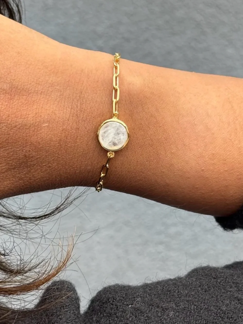 NWOT, Women’s gold bracelet. This product is a gold-plated chain bracelet.